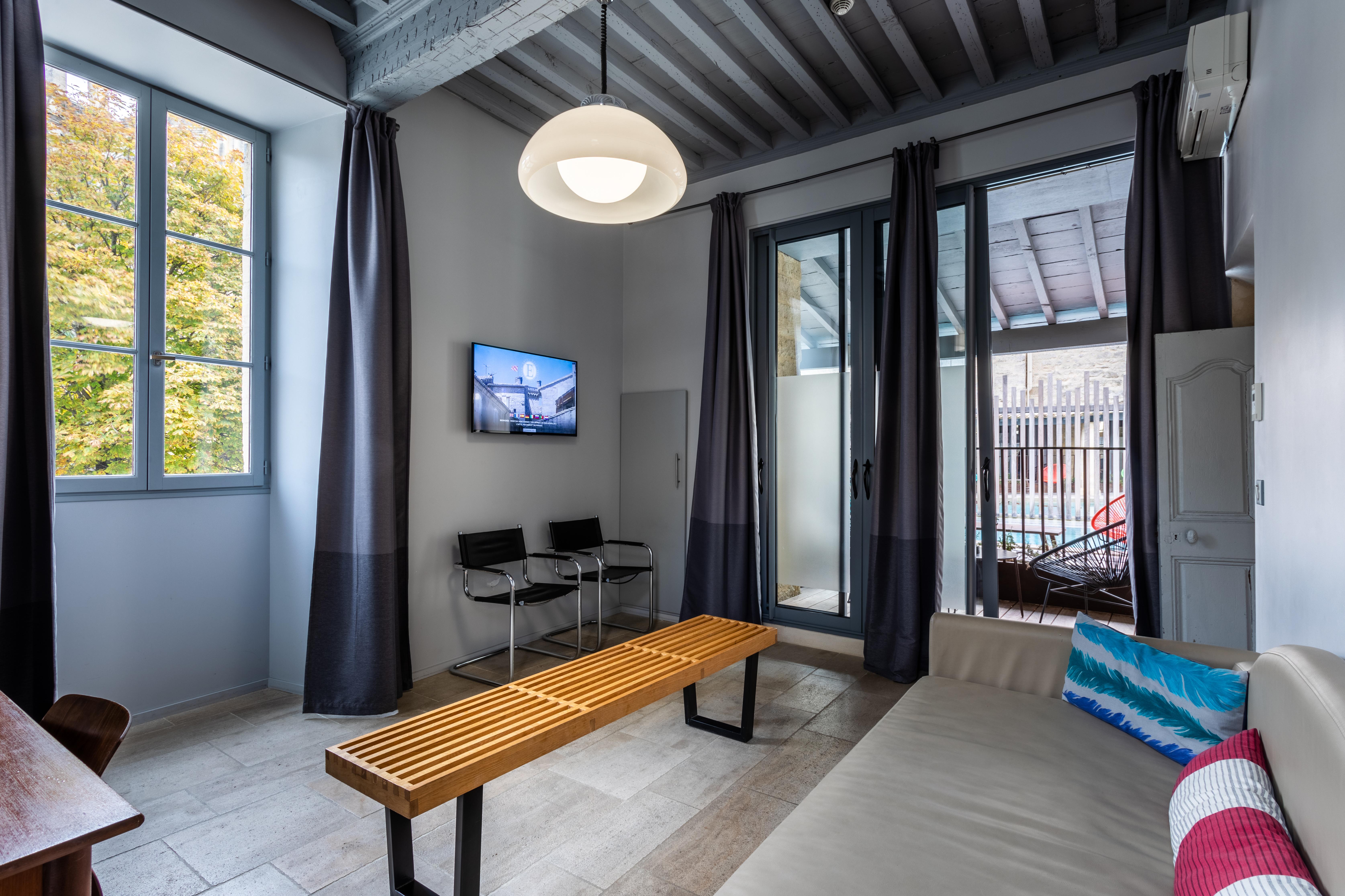 Boutique Hotel Entraigues Uzès Esterno foto
