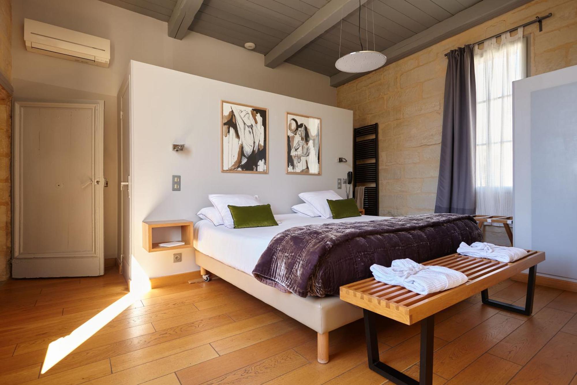 Boutique Hotel Entraigues Uzès Esterno foto
