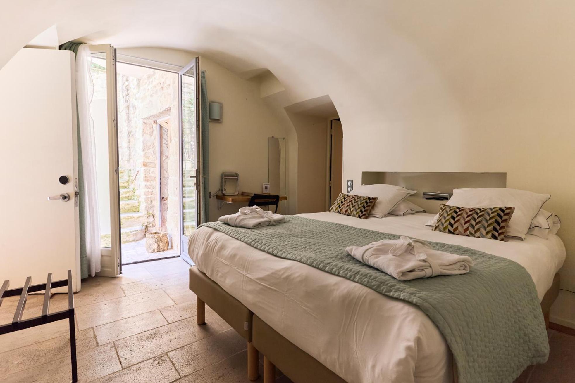 Boutique Hotel Entraigues Uzès Esterno foto